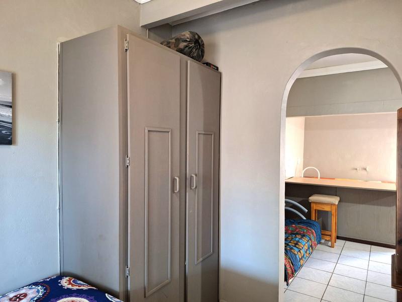 4 Bedroom Property for Sale in Flamwood North West